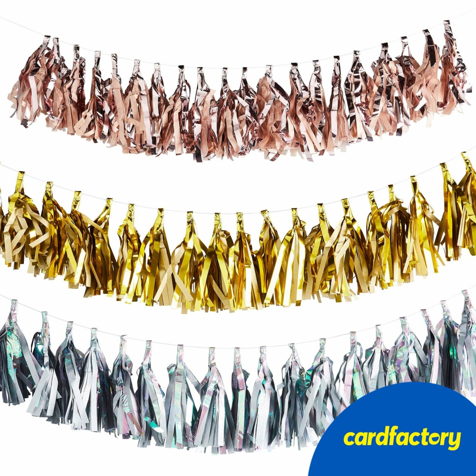 Image of Metallic Tassel Garland (3 Colour Options)