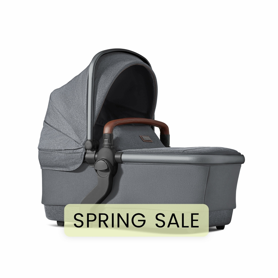 View Silver Cross Wave Lunar First Bed Carrycot Grey Ventilation Panel Additional For Twins For Babies Newborns To 4 Years Toddlers  information