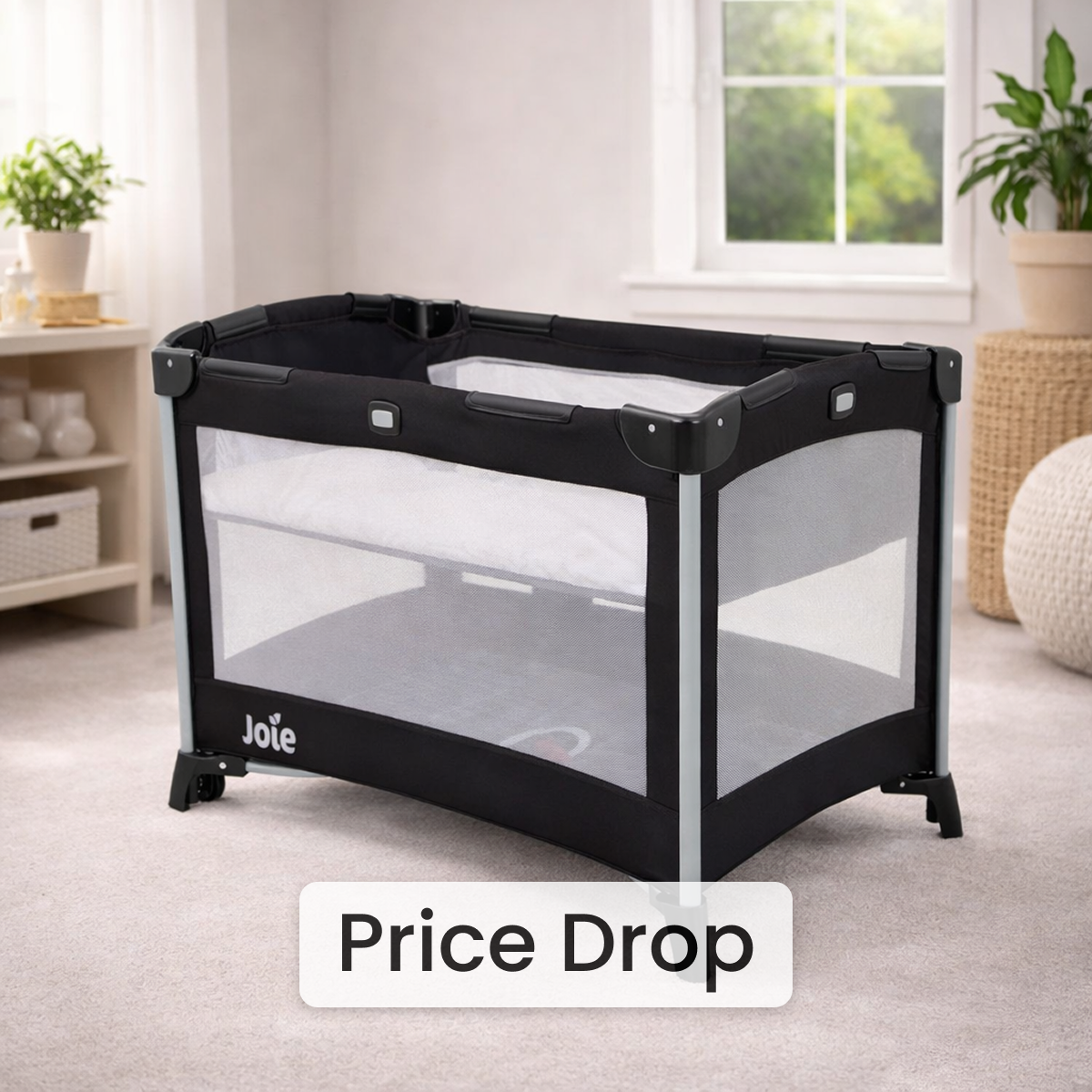 Joie Kubbie Travel Cot - Bassinet Included - Coal